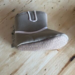 Old Navy Tan and pink Baby boots